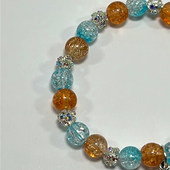Handmade Christmas Bracelet with Blue & Gold Crackle Glass! - Picture 8 of 8